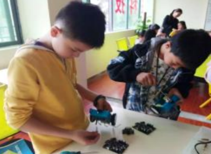 魔爪营科技学校