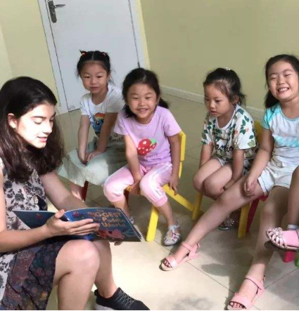 小小少年英语 小小少年英语