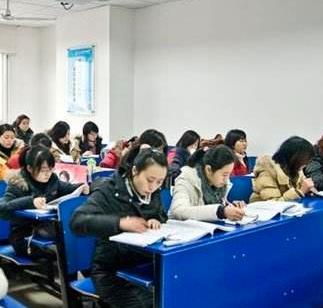 榜样学院加盟