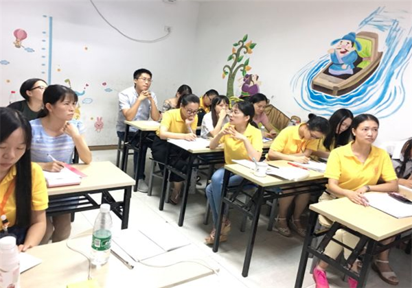 华师妙笔作文 华师妙笔作文