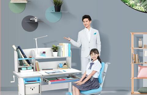 爱果乐学习桌椅加盟