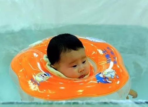 青蛙宝贝婴幼水育会所加盟 青蛙宝贝婴幼水育会所加盟