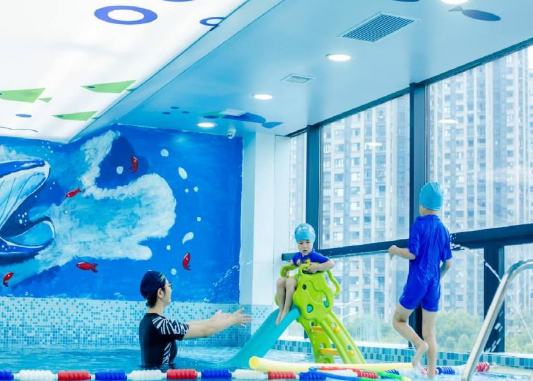 海豚家亲子游泳加盟 海豚家亲子游泳加盟