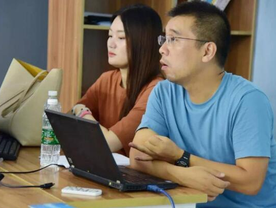 渡课IT教育加盟