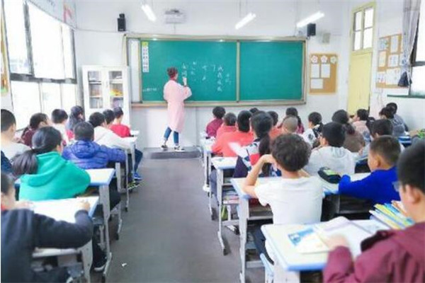 小字迷硬笔练字书法加盟 小字迷硬笔练字书法加盟