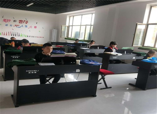 指尖畅想艺术培训加盟