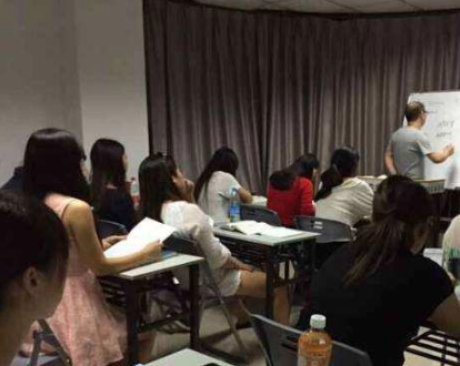 百财易会计加盟