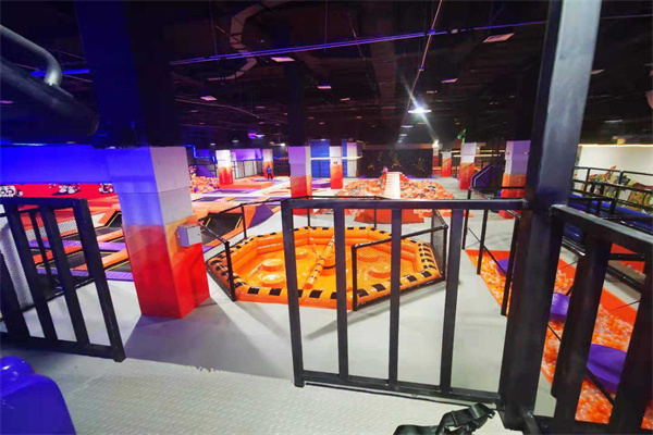 蓝box蹦床公园加盟